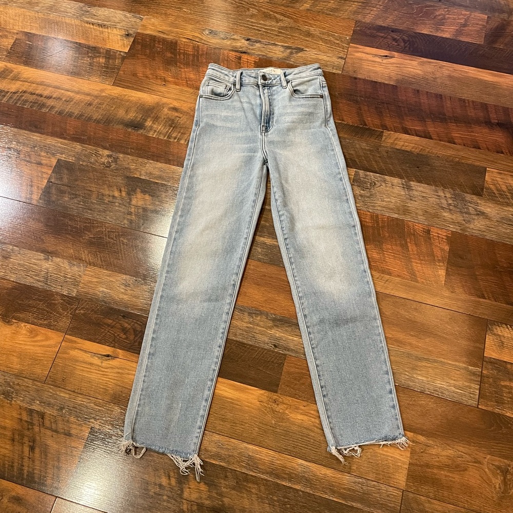 Women's Light Blue Jeans